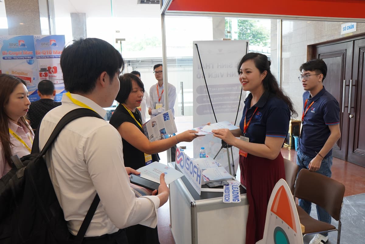 ISOFH MANG ĐẾN HỆ SINH THÁI Y TẾ SỐ TOÀN DIỆN TẠI SỰ KIỆN VIETNAM MEDI-PHARM 2026